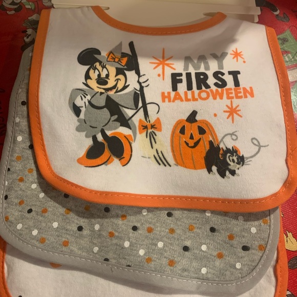 Disney Minnie Mouse Halloween Bibs and Shoes - Picture 2 of 6